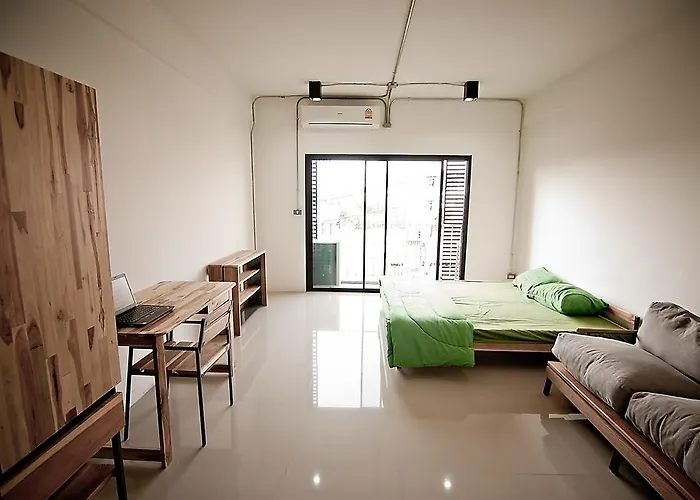 Nilukn House Tha Phra Auberge de jeunesse Bangkok